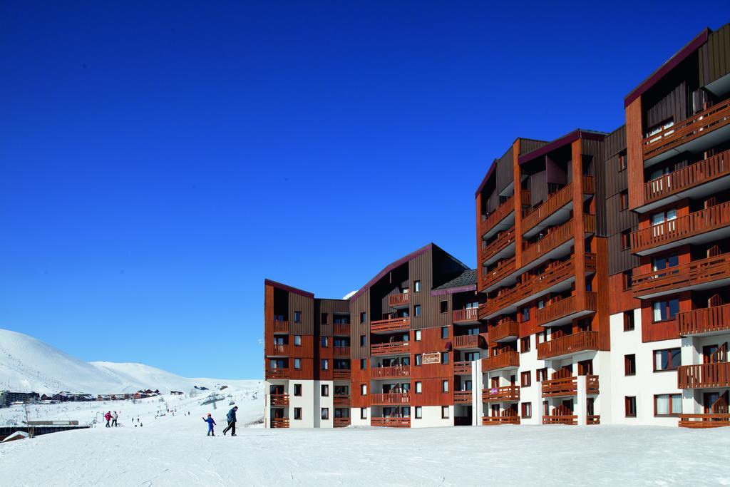 Hotel Club Mmv Les Bergers **** Alpe d'Huez Esterno foto
