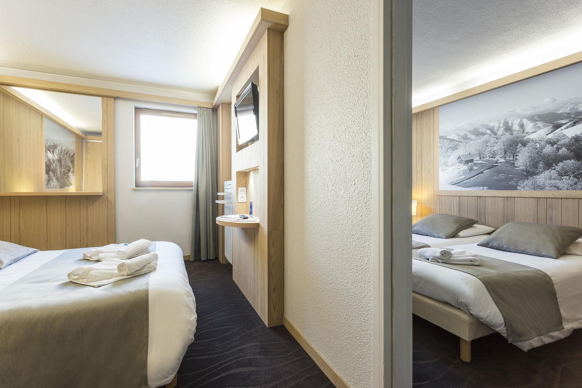 Hotel Club Mmv Les Bergers **** Alpe d'Huez Esterno foto