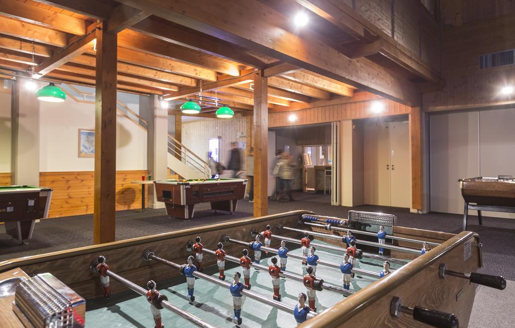 Hotel Club Mmv Les Bergers **** Alpe d'Huez Esterno foto