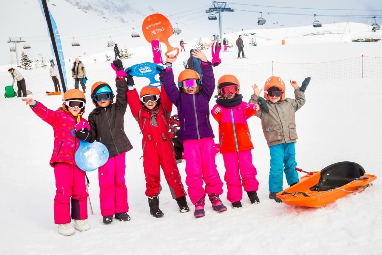Hotel Club Mmv Les Bergers **** Alpe d'Huez Esterno foto